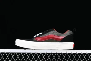 vans Bread shoes, "34" - "VN0007QDBXV"Vans bread shoes fat version of black and red panels