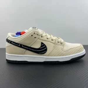 AY Batch DUNK, "AY" - "FD2627-200"