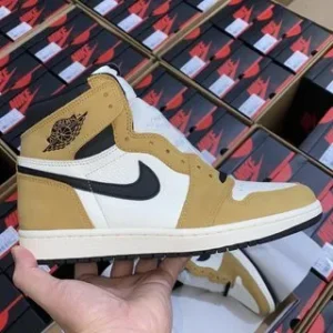 AIR JORDAN 1, "LJR" - "555088-700" Jordan Air Jordan 1 Retro High “Rookie OfThe Year”