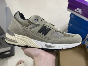 ZC New Balance NB991, "ZC" - " M991JJA"New Balance 991 Grey Brown!