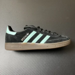 AD Sambas, " TOP " -  " IF7491 " Adidas Samba Black and White!