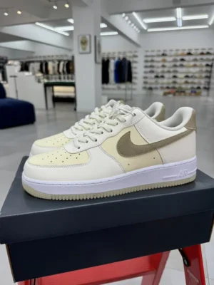 Air Force 1, "3A" - "FN5832-101"  