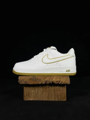 Air Force 1, "3A" - "DV0788-104"