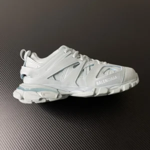 Batch Balenciaga 3.0, "" - "54243672FB54491" Balenciaga Track 1.0
