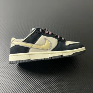 TOP/S2 Batch DUNK, "TOP" - "DV3054-001" Nike Dunk Low”Black Suede”