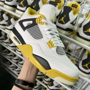 AIR JORDAN 4, " Y3 "【 AJ4 Black, White, and Yellow!