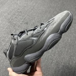 FC Yeezy 500, "FC" - "F36640" Coconut 500 Black!