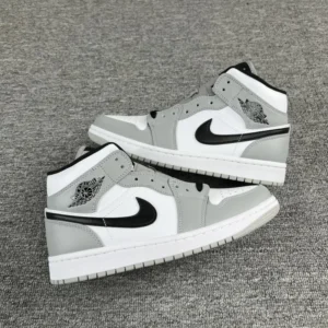 AIR JORDAN 1, "DT" -  "554724-092"AJ1 Mid Ash