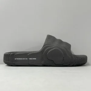 ADILETTE 22, "GX6949"