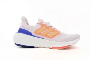 UB 9.0, "RS" - "HQ6352"
