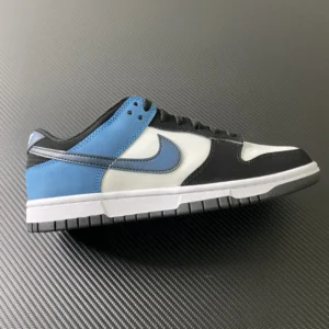 Z Batch DUNK, "Z" - "FD6923-100" Nike Dunk Low”Industrial Blue”