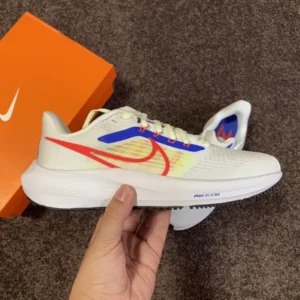 DT Batch NK ZOOM 39, "DT" - "DX3354-100"39