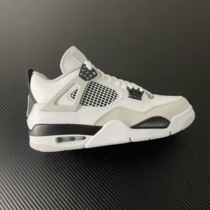 AIR JORDAN 4, "DF" - "DH6927-111"Tordan Air Jordan 4 retro “military black”