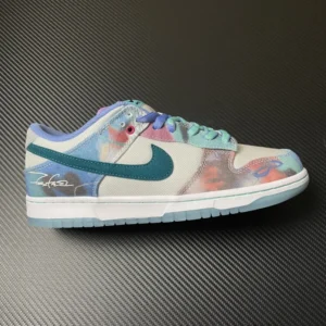 M Batch DUNK, " M " -  " HF6061-400 " DUNK camouflage collaboration!
