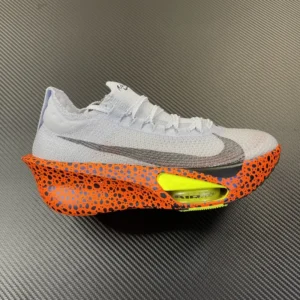 GT Batch Nk Zoom VaporFly Next% 3, "GT" - "FN7672-900"