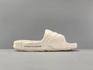 ADILETTE 22, "GX6950"