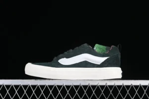 vans Bread shoes, "25" - "VN0009QCBTY"Vans bread shoes suede green