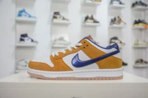 NEW VT Batch DUNK, "NEWVT" - "BQ6817-800"DUNK