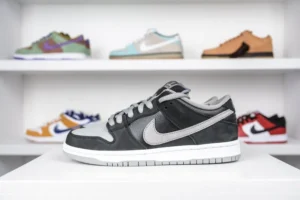 NEW VT Batch DUNK, "NEWVT" - "BQ6817-007"DUNK