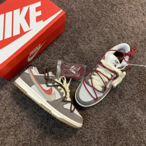CS Batch DUNK, "CS " - "DO9457-142"Dunk Low se “85”   ：