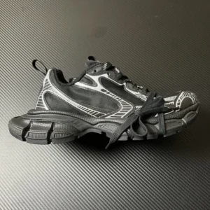 OK Batch Balenciaga 3XL, "OK"OK version! Balenciaga 3XL Black and White Cicada Wings!