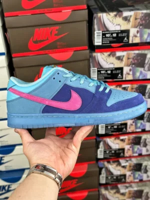 AY Batch DUNK, "AY" - "DO9404-400"