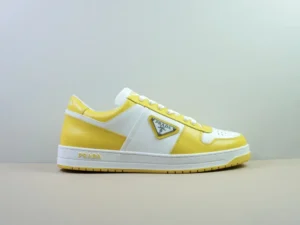 PT Batch PRADA, "PT"