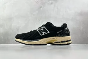 DT Batch New Balance 1906, "DT" - "1906RK"