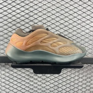 Yeezy 700, "GC" - "GY4109"Coconut 700V3 Caramel Yellow!