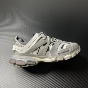 Batch Balenciaga 3.0, " " - "542436W1GB71214" Balenciaga  Track