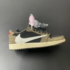 AIR JORDAN 1, "PK" - "CQ4277-001"ravis Scott x Jordan Air Jordan 1 Low OG TS SP