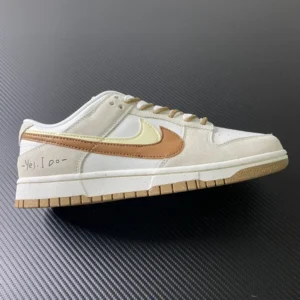 GT BatchDUNK, "GT" - "DO9457-100"GTDunk Low