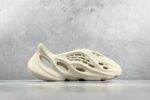 LW Batch Runner, "LW batch" - "G55486"Yeezy Foam Runner