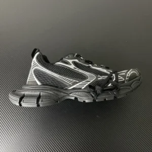 XA Batch Balenciaga 3XL, "XA" -  "734731W3KL11090" Balenciaga 3XL