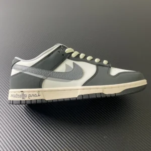 Z Batch DUNK, "Z" - "DD0302-256" Otomo Katsuhiro x Nk SB Dunk Low