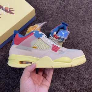 AIR JORDAN 4, "R1" - "DC9533-800"UN