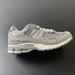 M Batch New Balance 2002, "M" - Batch "M2002RDY"New Balance 2002