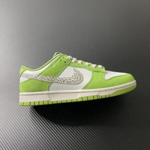 GT BatchDUNK, "GT" - "DR0156-300"GTNike Dunk high Low”Safari Swoosh”