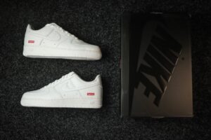 Air Force 1, "XP" Supreme x Nike Air Force 1 “box logo” CU9225-100