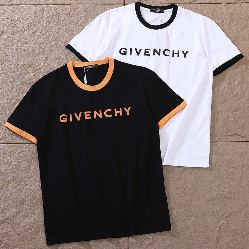 GIVENCHY T-SHIRT