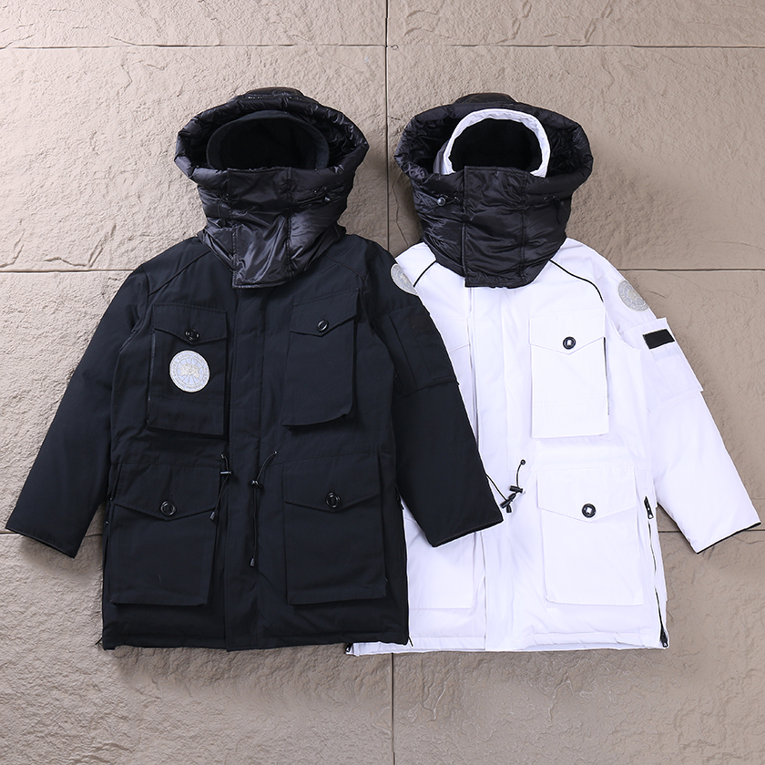 CANADA GOOSE DOWN JACKET