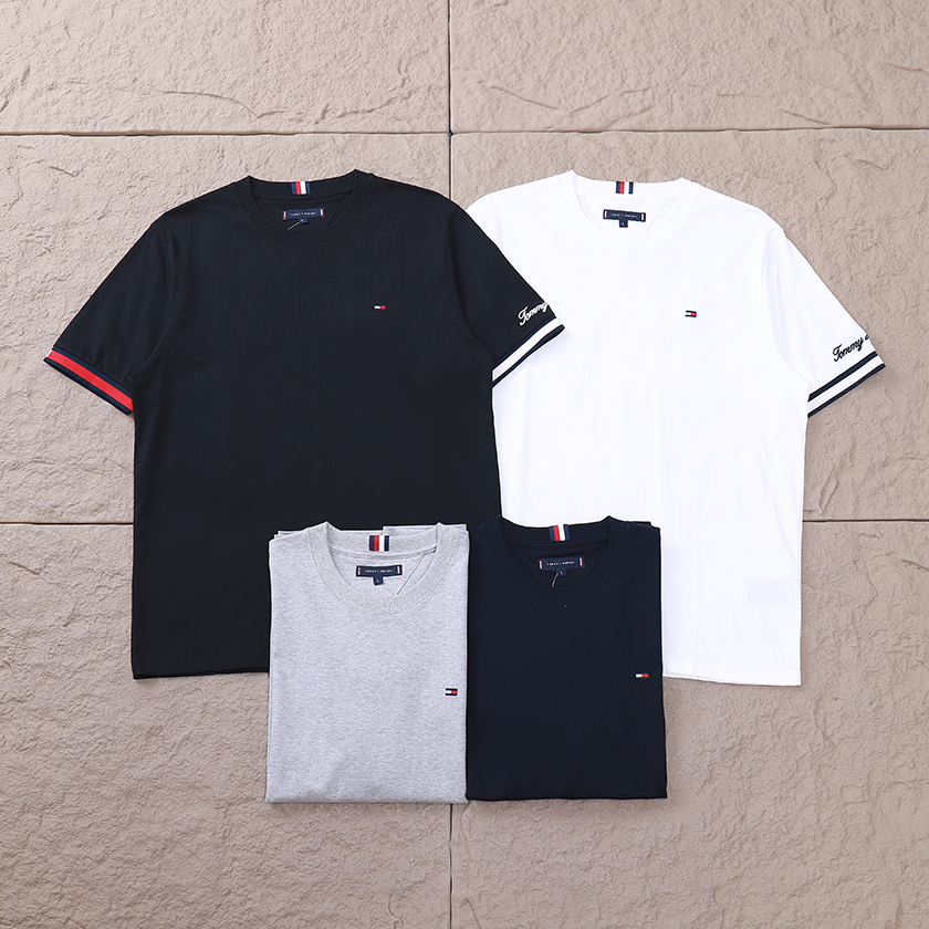 TOMMY HILFIGER T-SHIRT