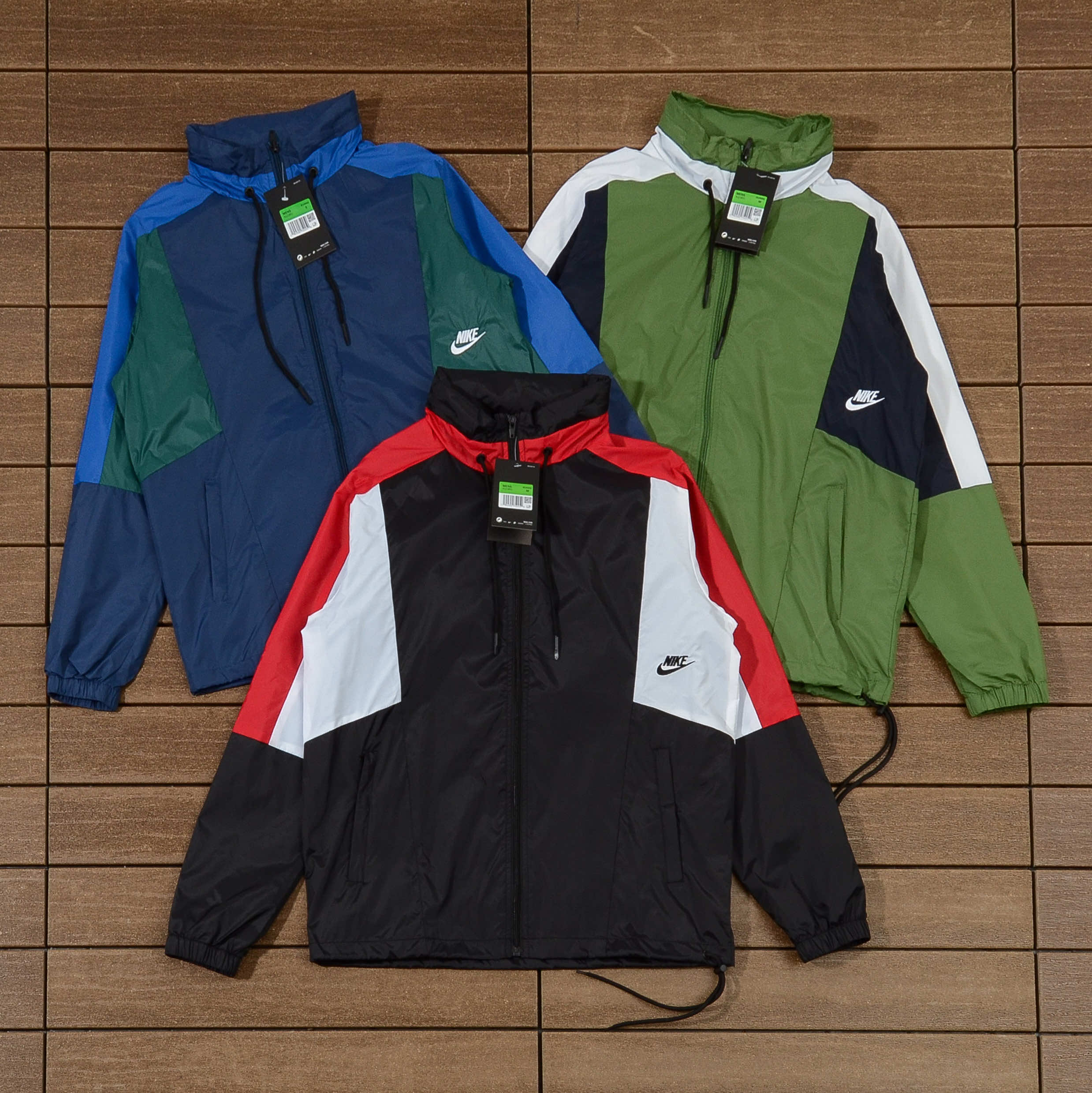 NIKE JACKET