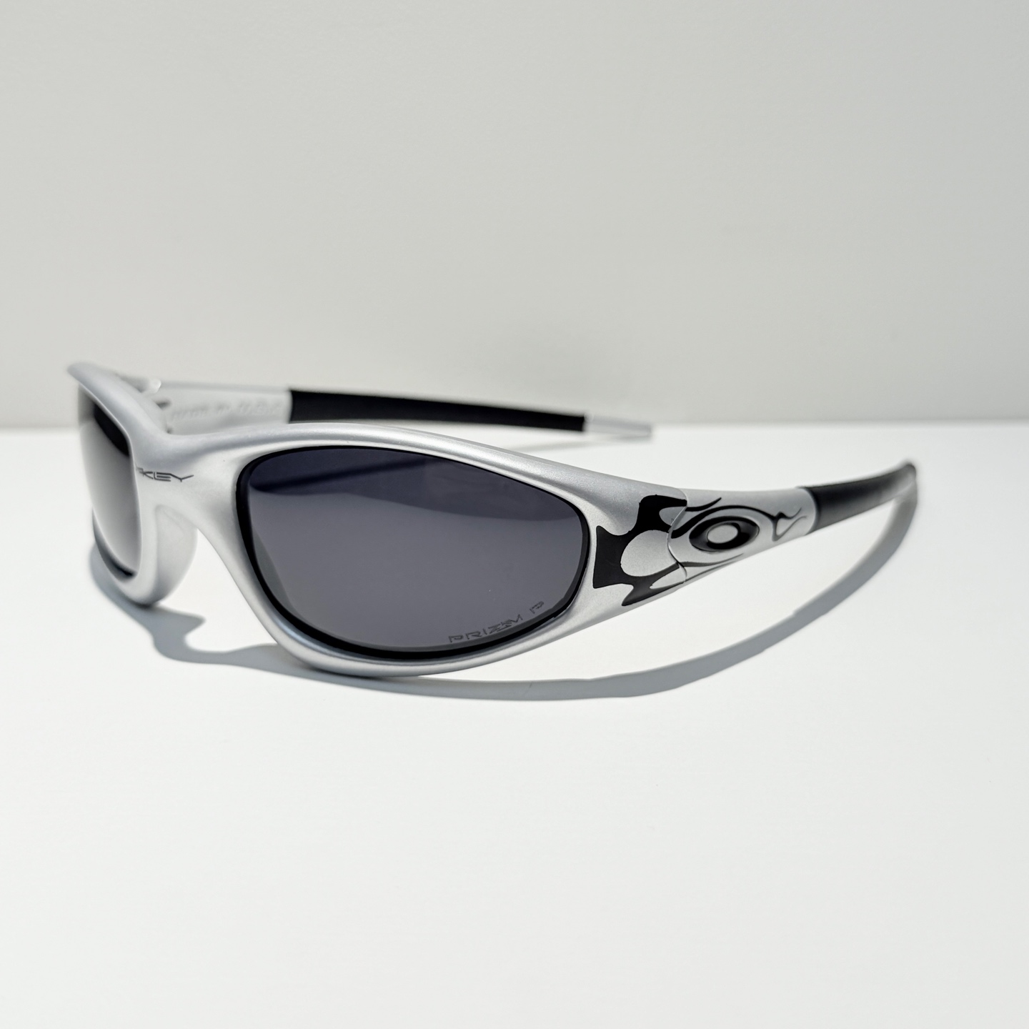 OAKLEY GLASSES