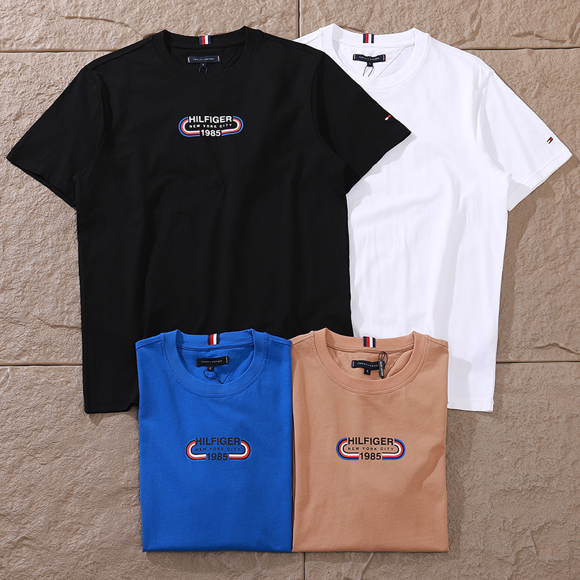 TOMMY HILFIGER T-SHIRT