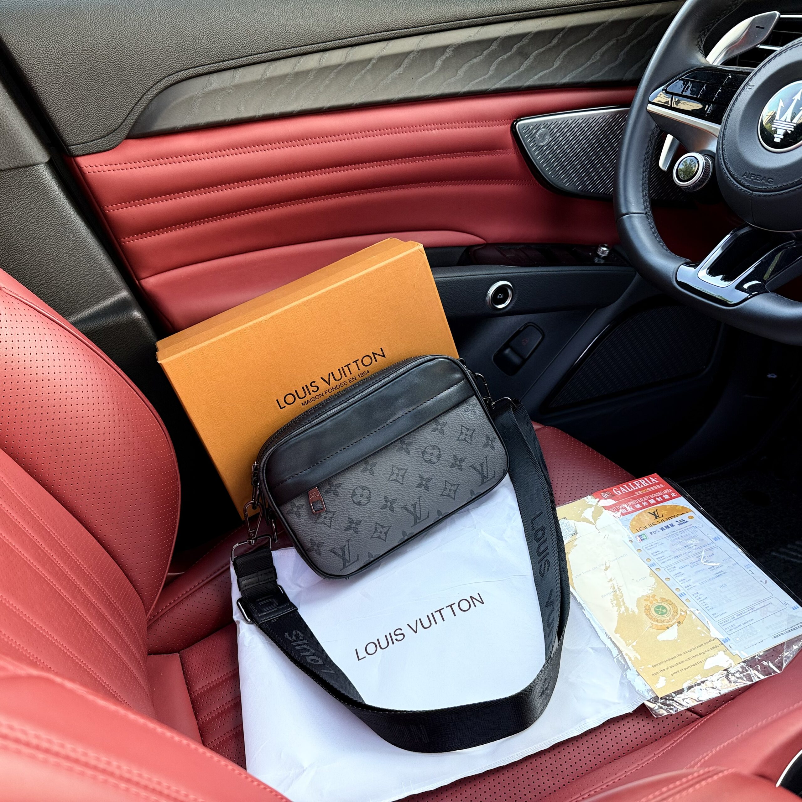LV BAG