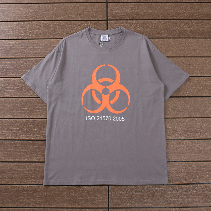 VETEMENTS T-SHIRT
