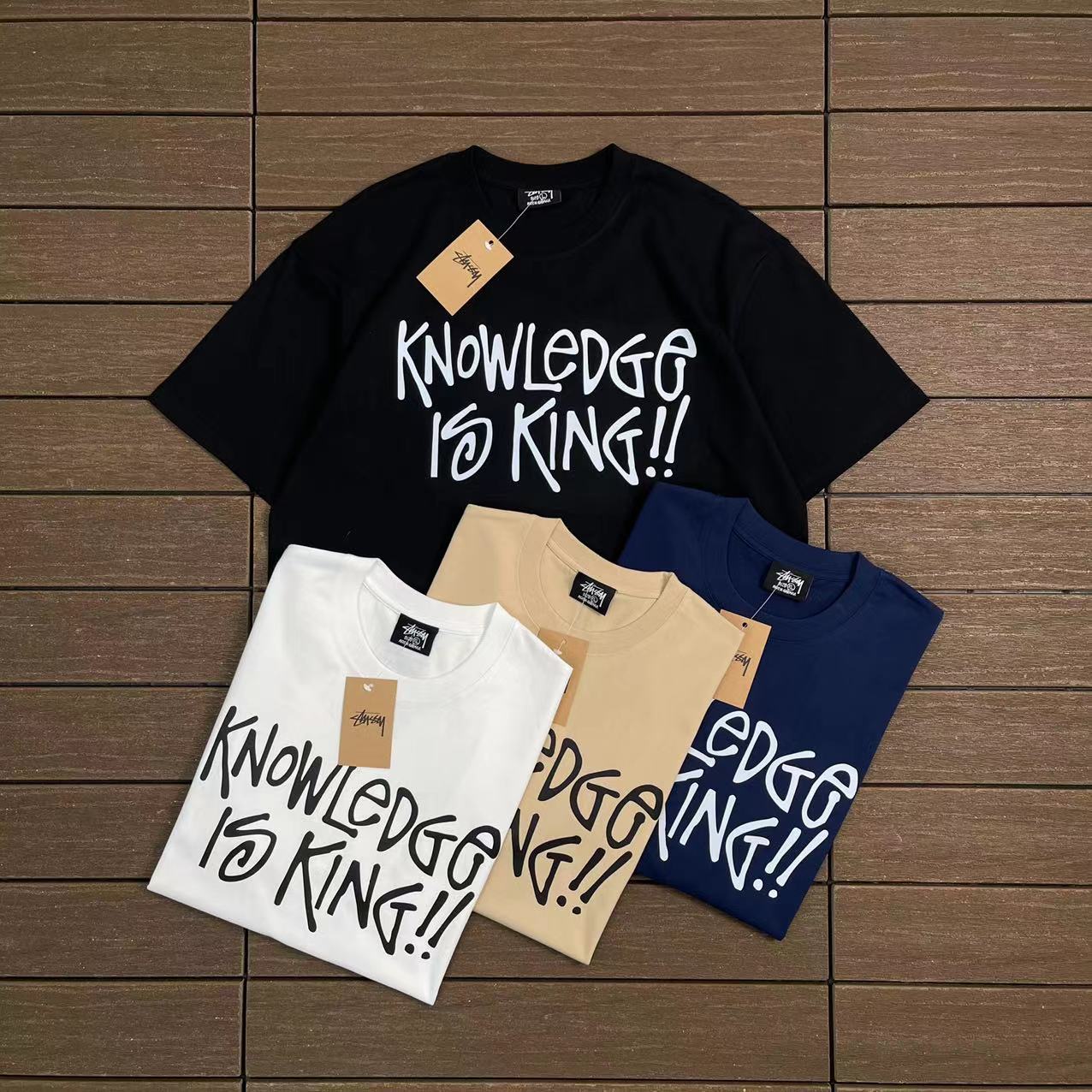 STUSSY T-SHIRT