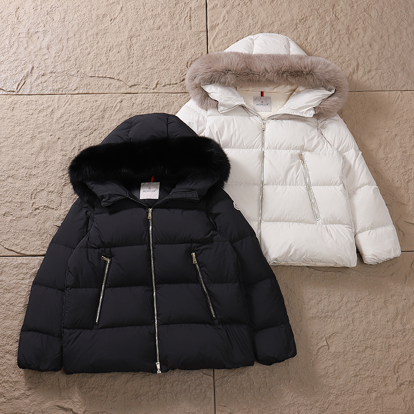 MONCLER Пух куртка