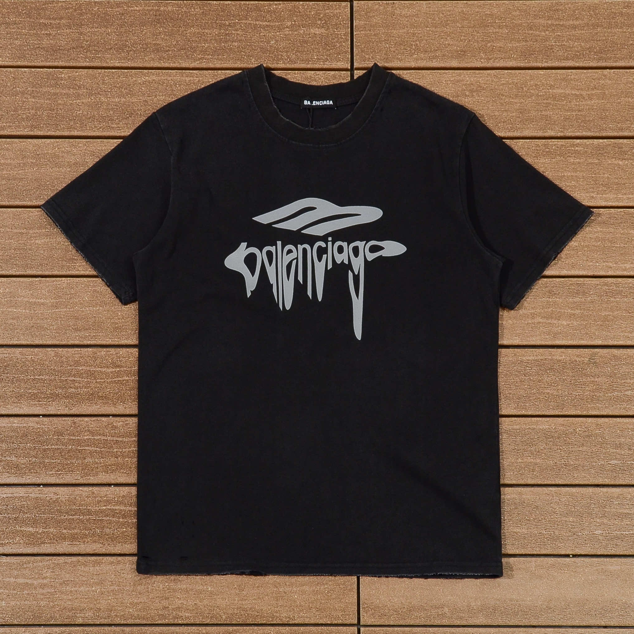 BALENCIAGA T-SHIRT